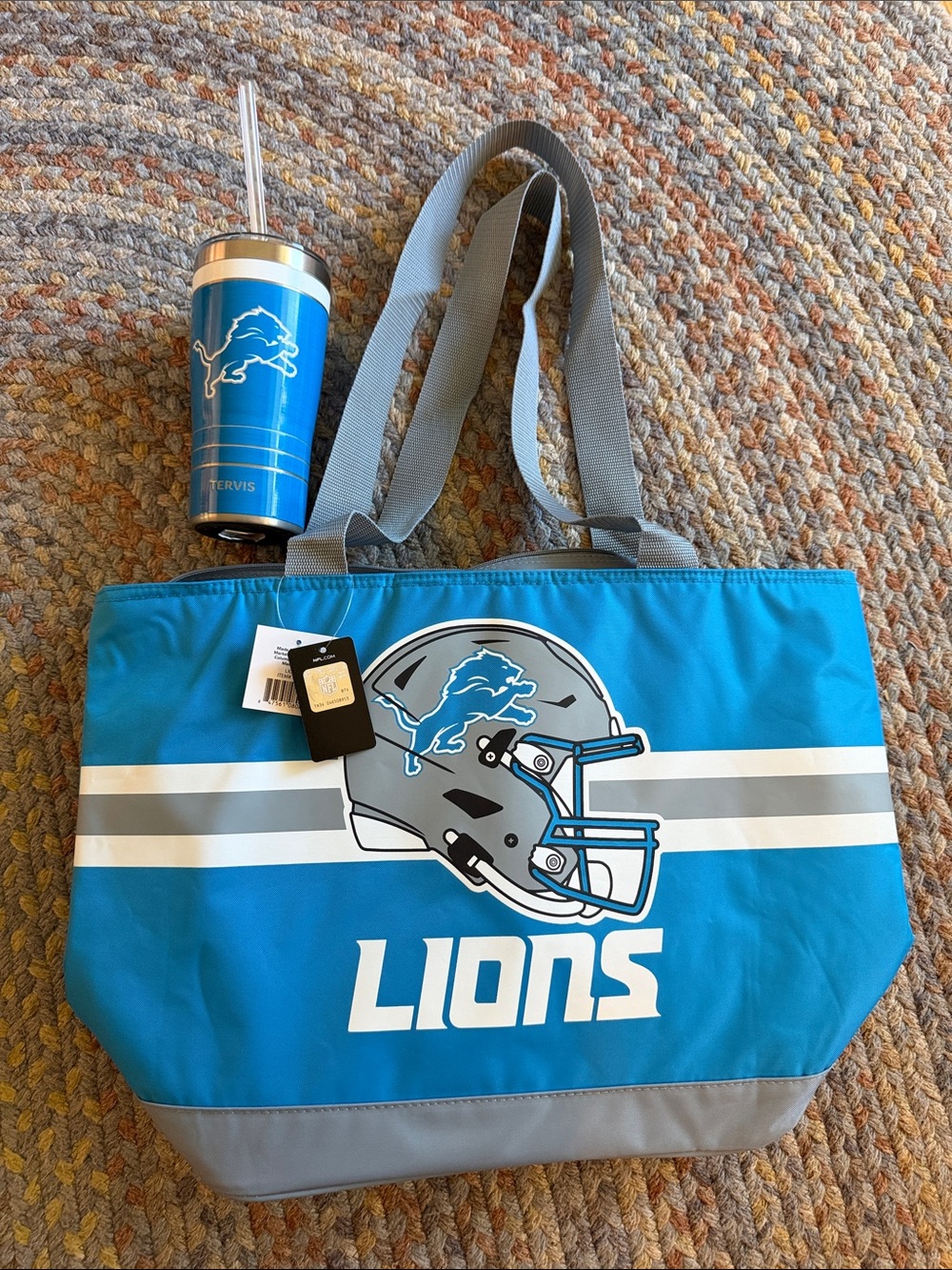 NEW! — Insulated Blue Tote Bag and Tervis Cup Set